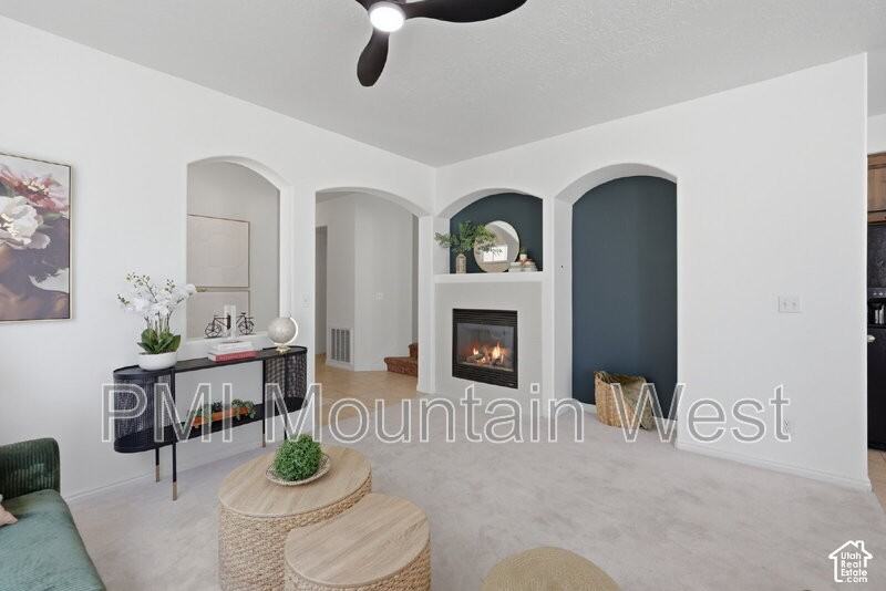 474 Walton Dr - Photo 4 of 42