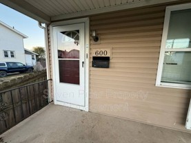 600 S Warren Ave - Photo 1 of 1