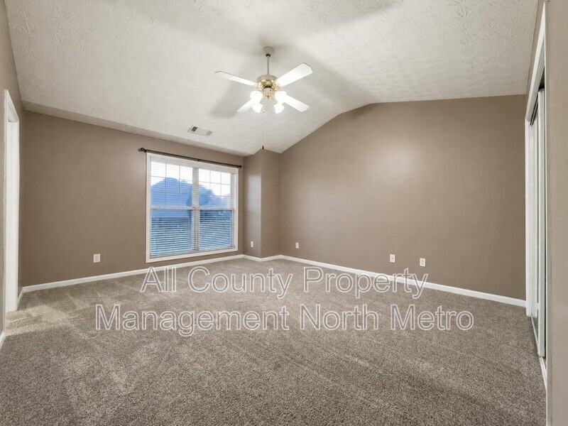 65 Pearl Chambers Dr - Photo 7 of 13