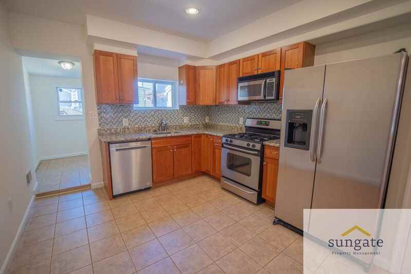 24 N Streeper St - Photo 6 of 38