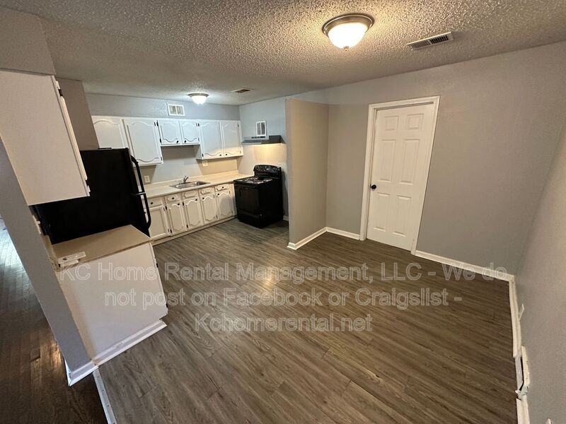 7705 E 113th St - Photo 5 of 29