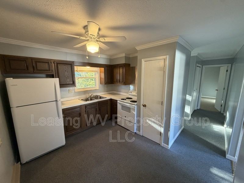 2029 Mount Vernon Rd #B - Photo 5 of 7