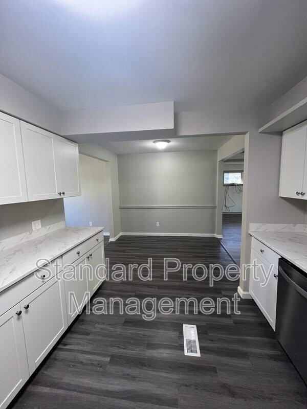4432 Buffalo Rd - Photo 6 of 34
