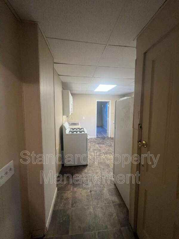 89 Cleon St - Photo 3 of 18