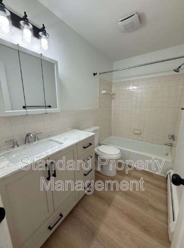 2630 Dewey Ave - Photo 6 of 10