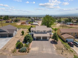 featured image of 228 W Elbow Dr