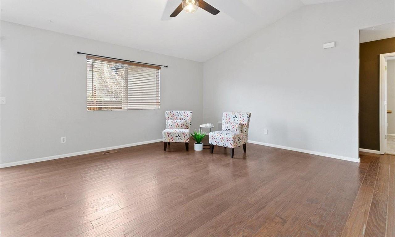 4375 Poplar Brook Dr - Photo 5 of 26