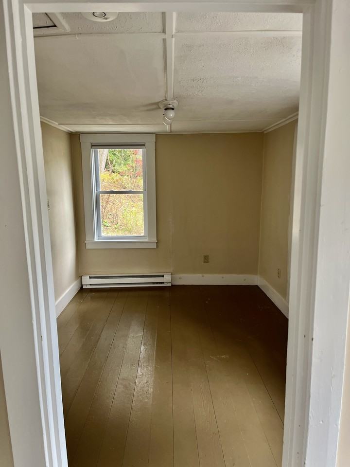 94R Andover St #REAR - Photo 3 of 10