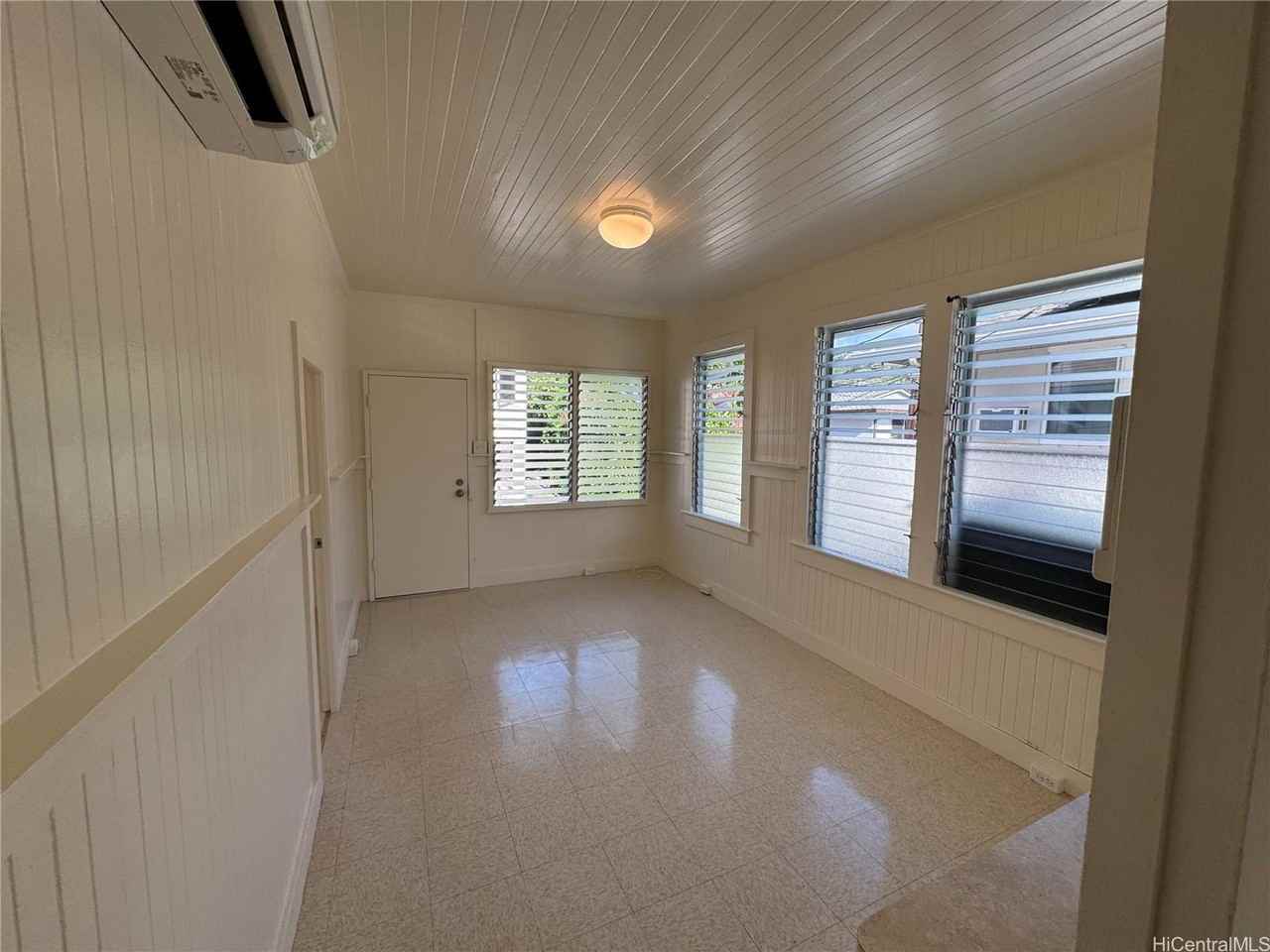 1508 Palolo Ave #H - Photo 4 of 11