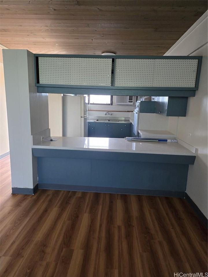 32 N School St #2 - Photo 5 of 11