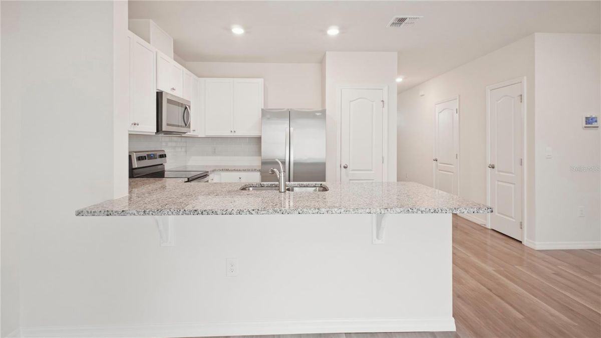 1311 Tallowwood Ln - Photo 6 of 25