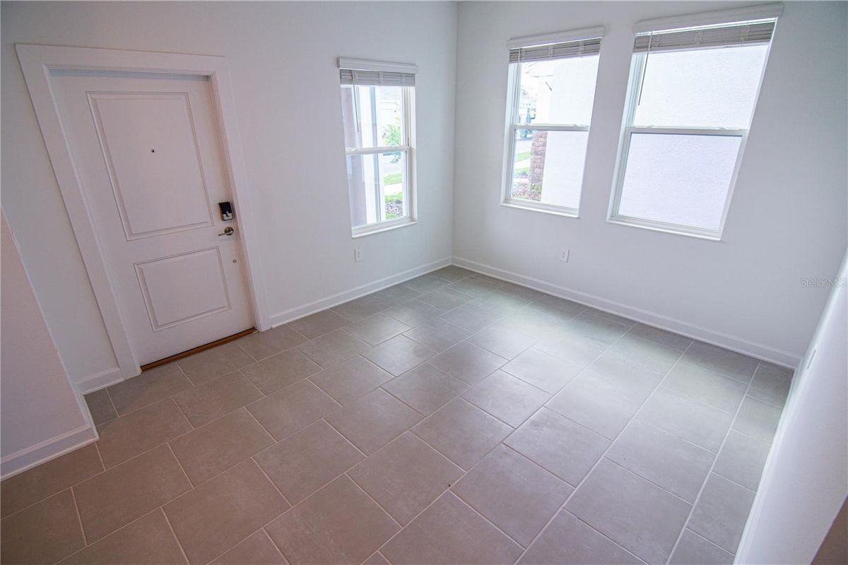 3106 Park Vale Rd - Photo 2 of 33