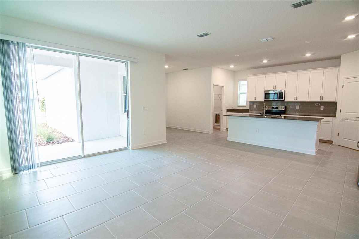 3106 Park Vale Rd - Photo 3 of 33