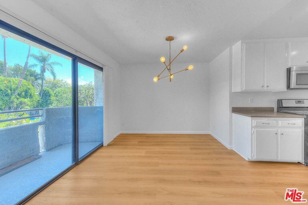 4311 Colfax Ave ##215 - Photo 4 of 10