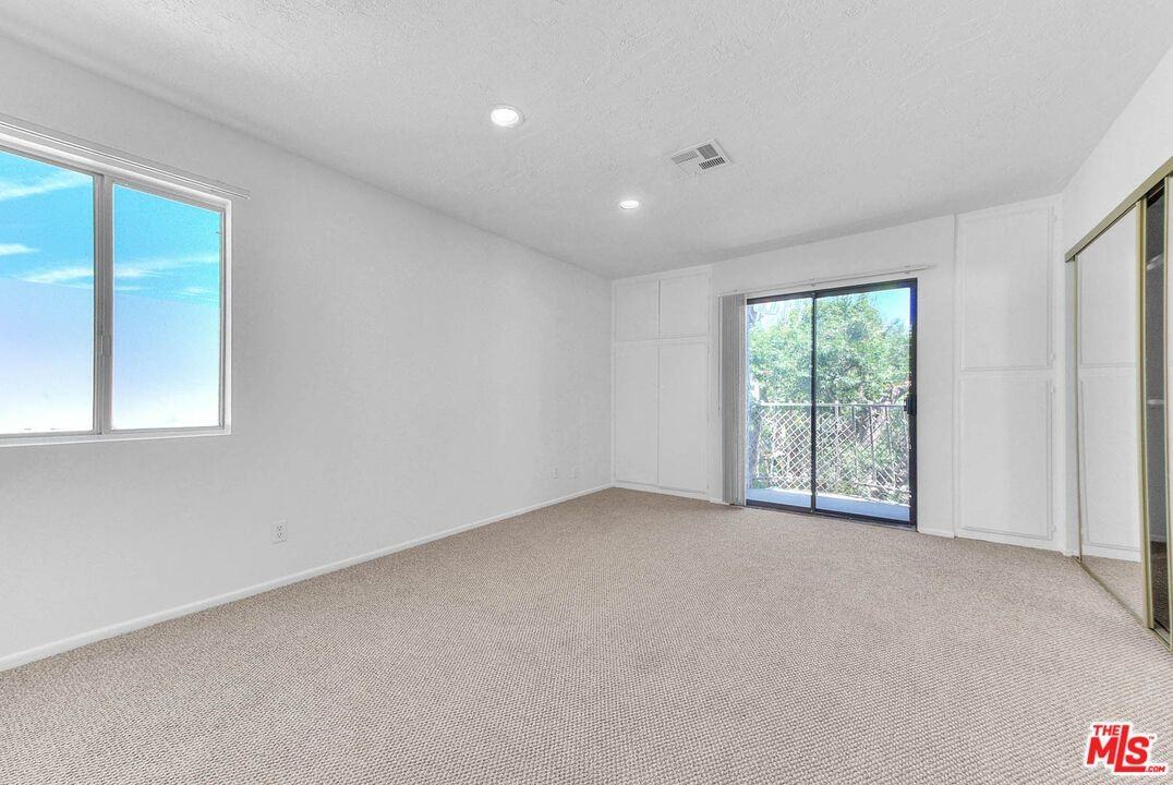 4311 Colfax Ave ##215 - Photo 7 of 10