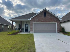 featured image of 721 Bellegrove Square Ave