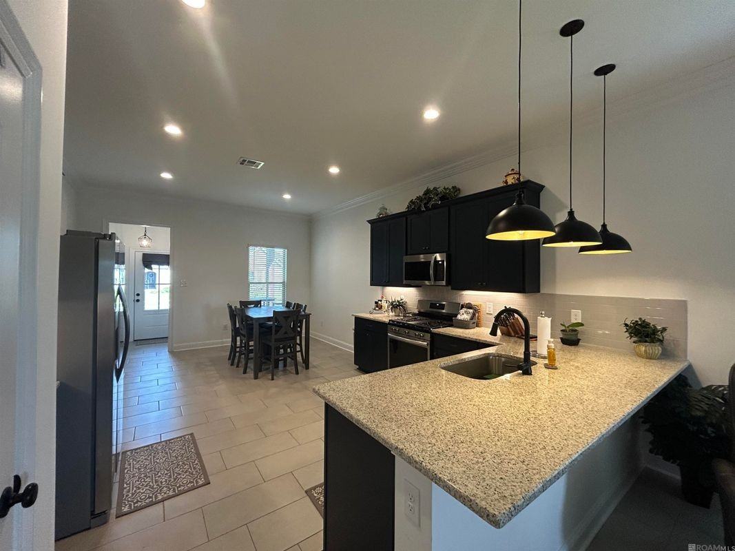721 Bellegrove Square Ave - Photo 6 of 22