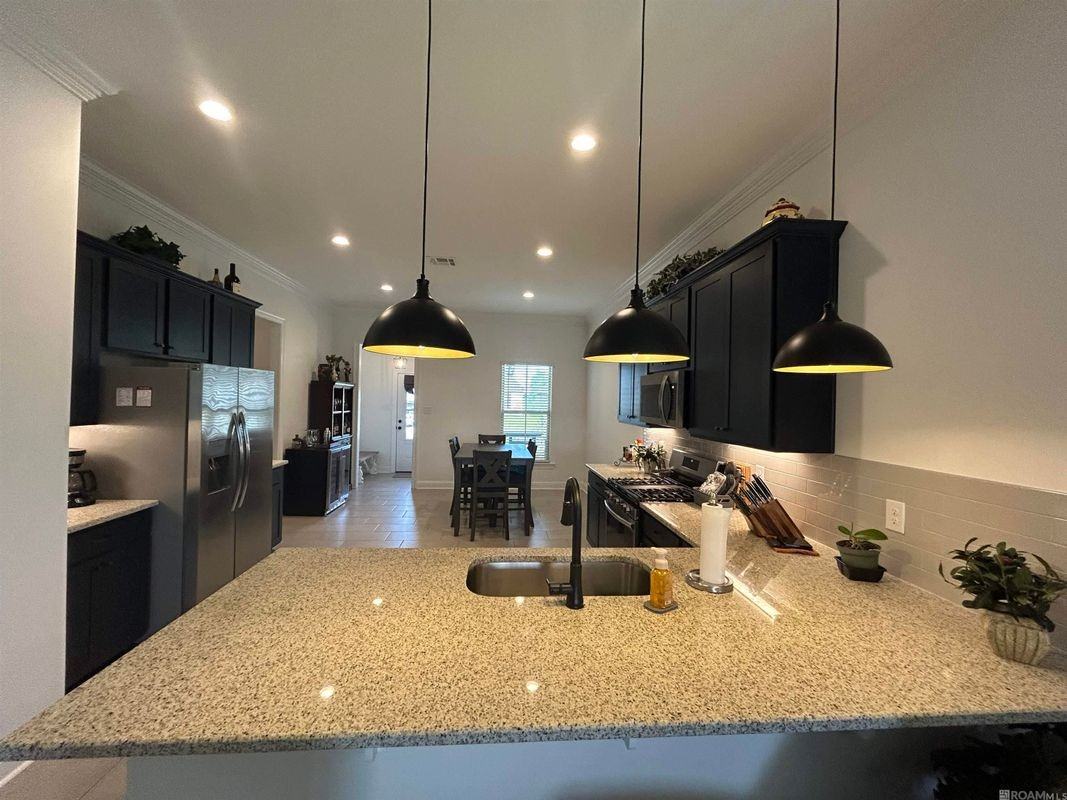 721 Bellegrove Square Ave - Photo 7 of 22