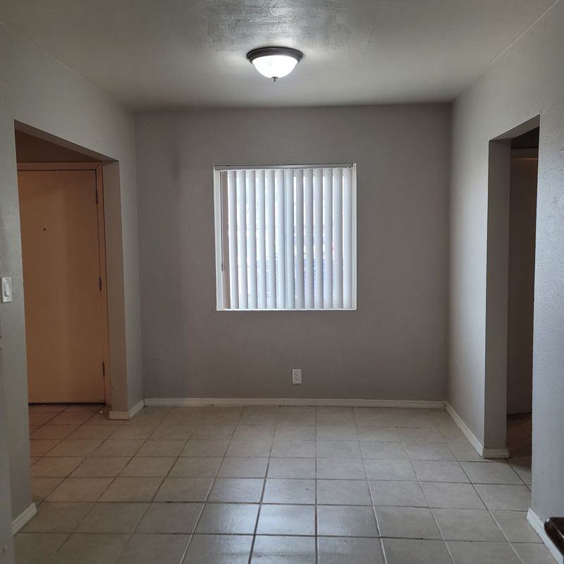 16687 Lynn St - Photo 7 of 23