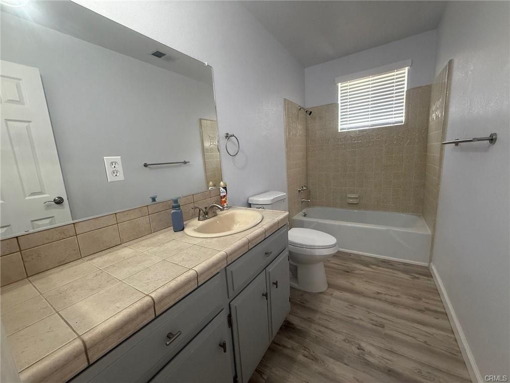 34465 J St - Photo 4 of 11
