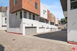 2213 Selig Dr - Photo 1 of 1
