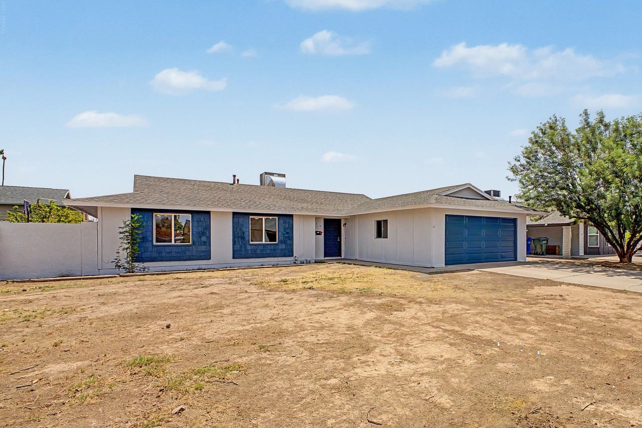 3529 W Acapulco Ln - Photo 2 of 33