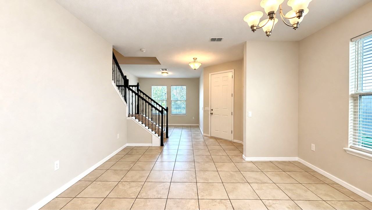 14153 Dove Hollow Dr - Photo 4 of 26