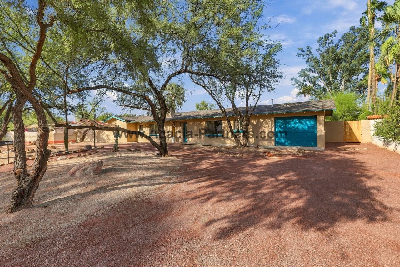4235 E Cielo Azul - Photo 2 of 26