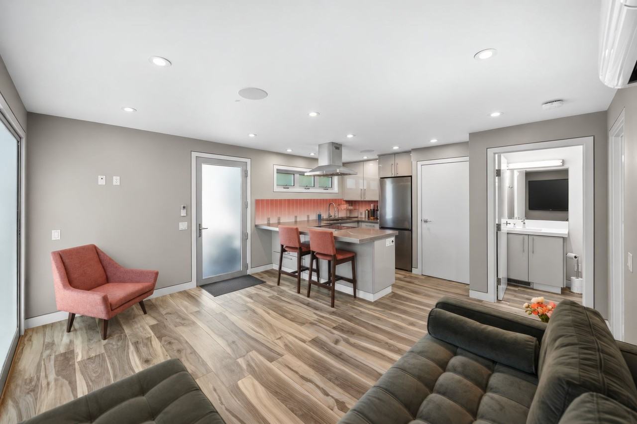 4357 Purdue Ave #NA - Photo 2 of 10