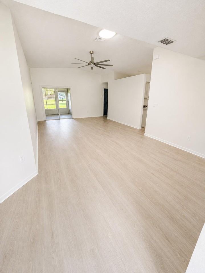 29204 Princeville Dr #NA - Photo 5 of 16