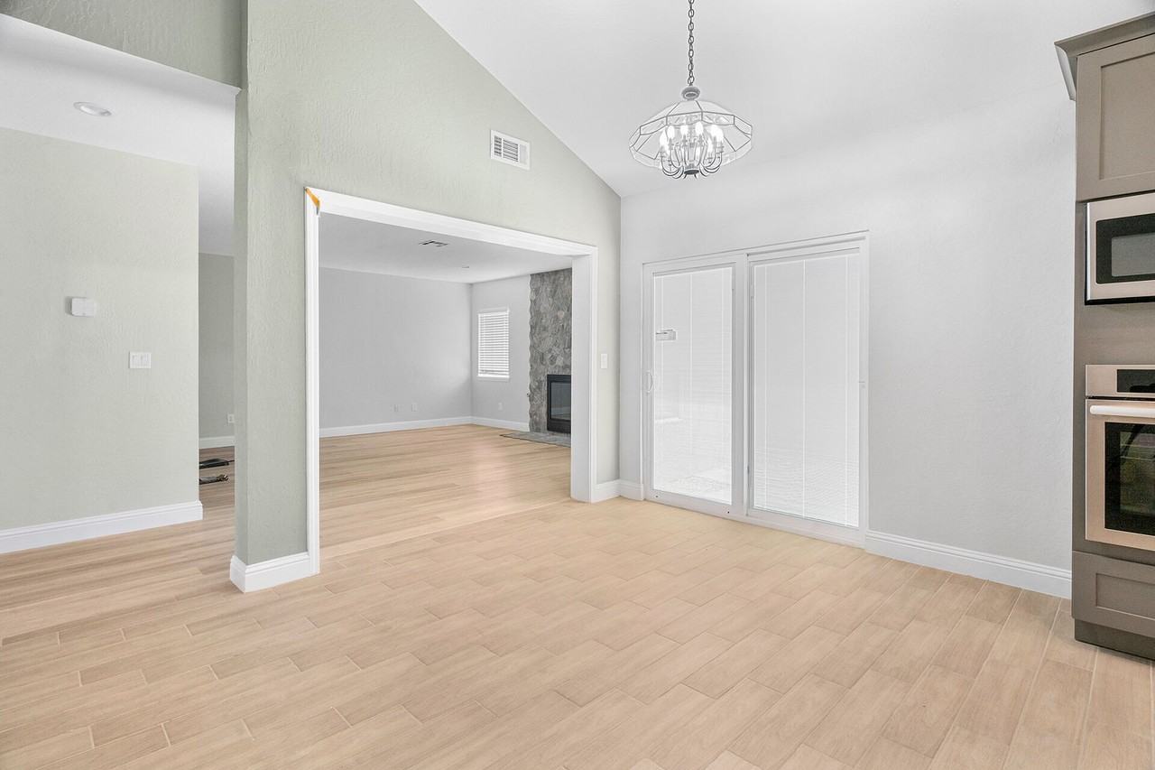 360 Mount Oso Ave #NA - Photo 4 of 28
