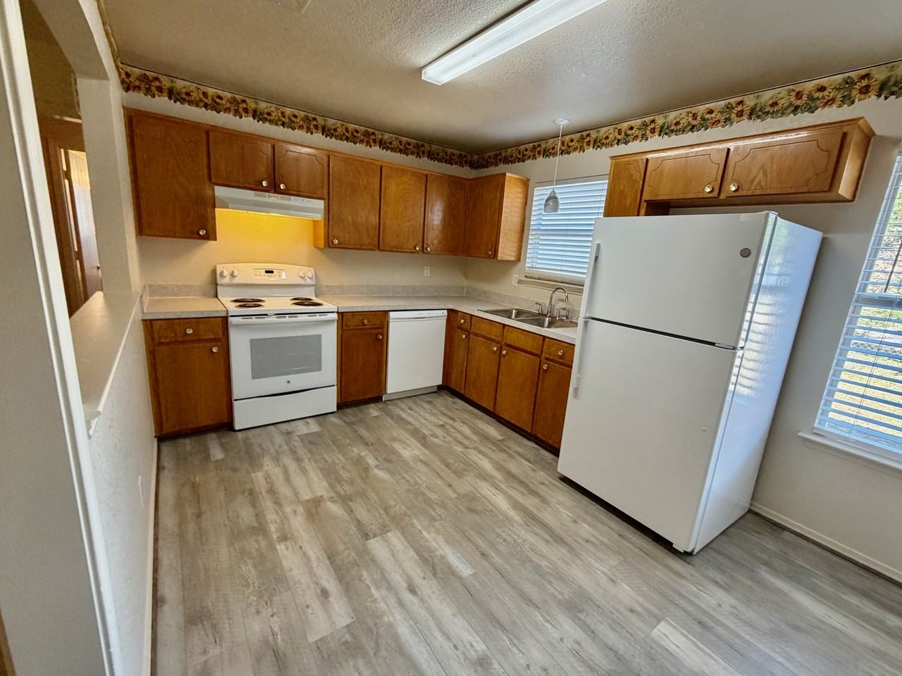 132 Private Road 4806 #B - Photo 5 of 17