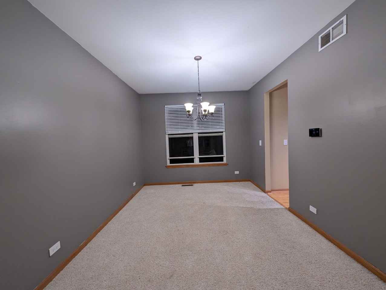 707 Thompson Ave #NA - Photo 3 of 19