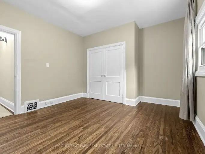 148 Felstead Ave - Photo 4 of 19