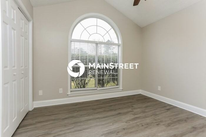 428 Little Mac Ln - Photo 5 of 16