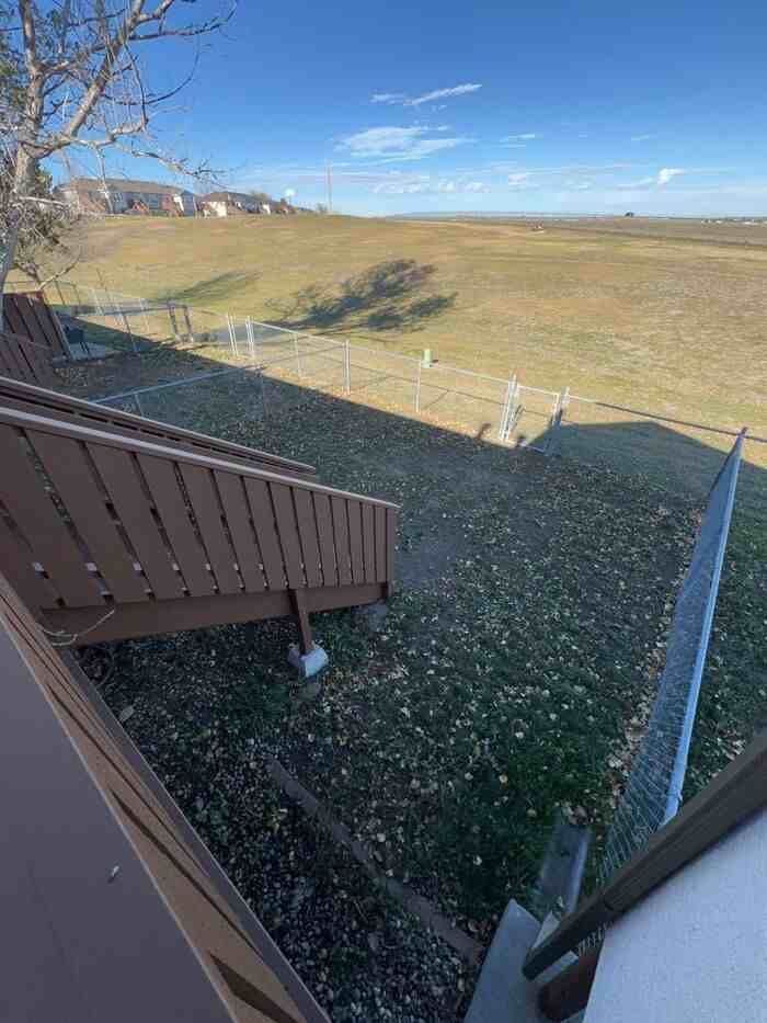 373 Black Elk Ct - Photo 2 of 9