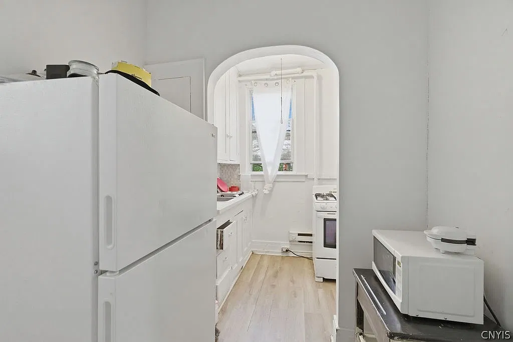 900 North Alvord Street - Photo 5 of 17