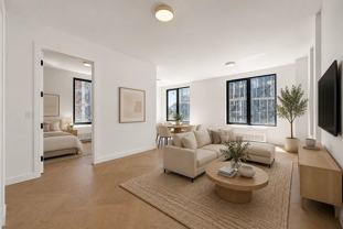 104 Fleet Pl #4L - Photo 1 of 1