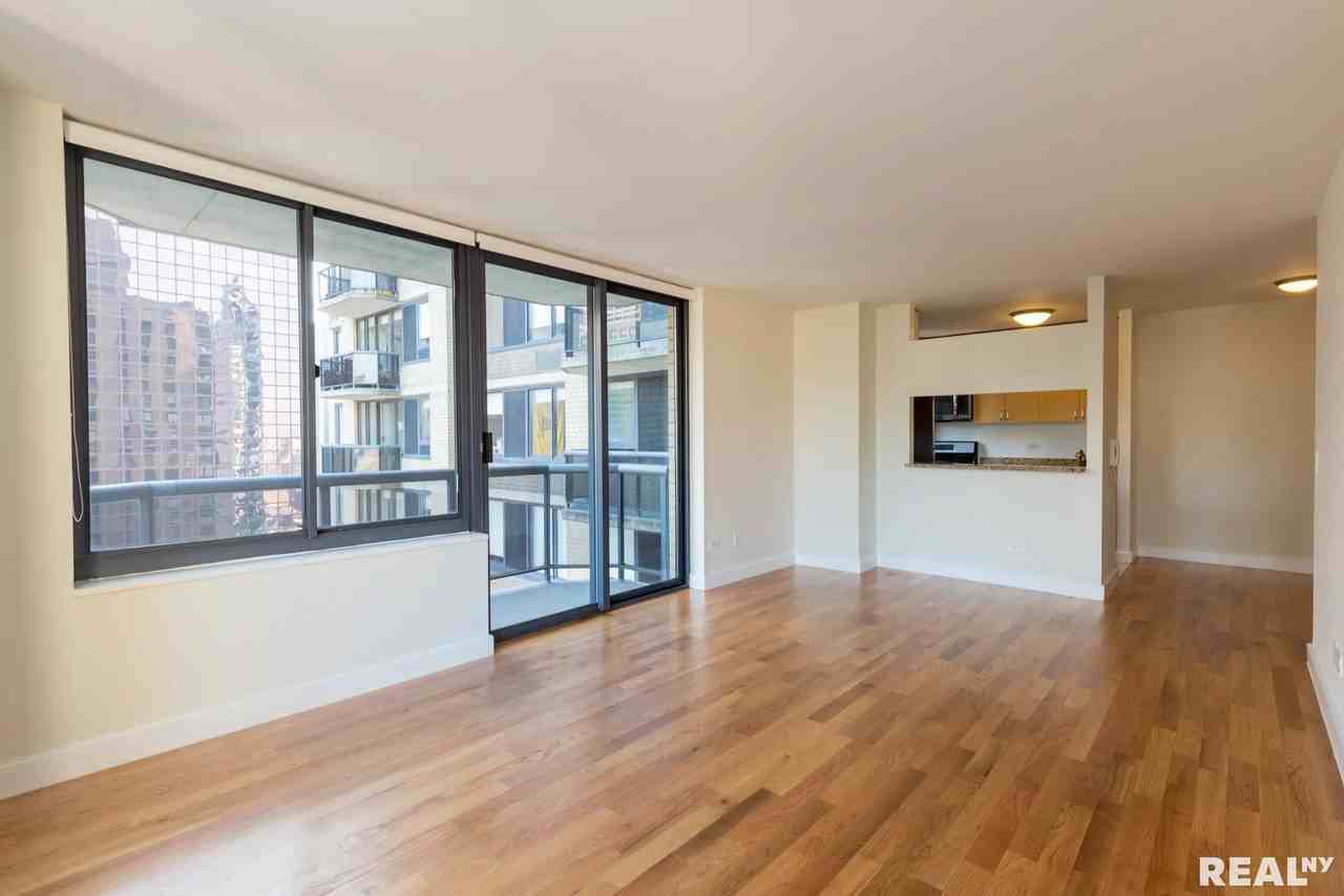 W 48th St #36M - Photo 3 of 3