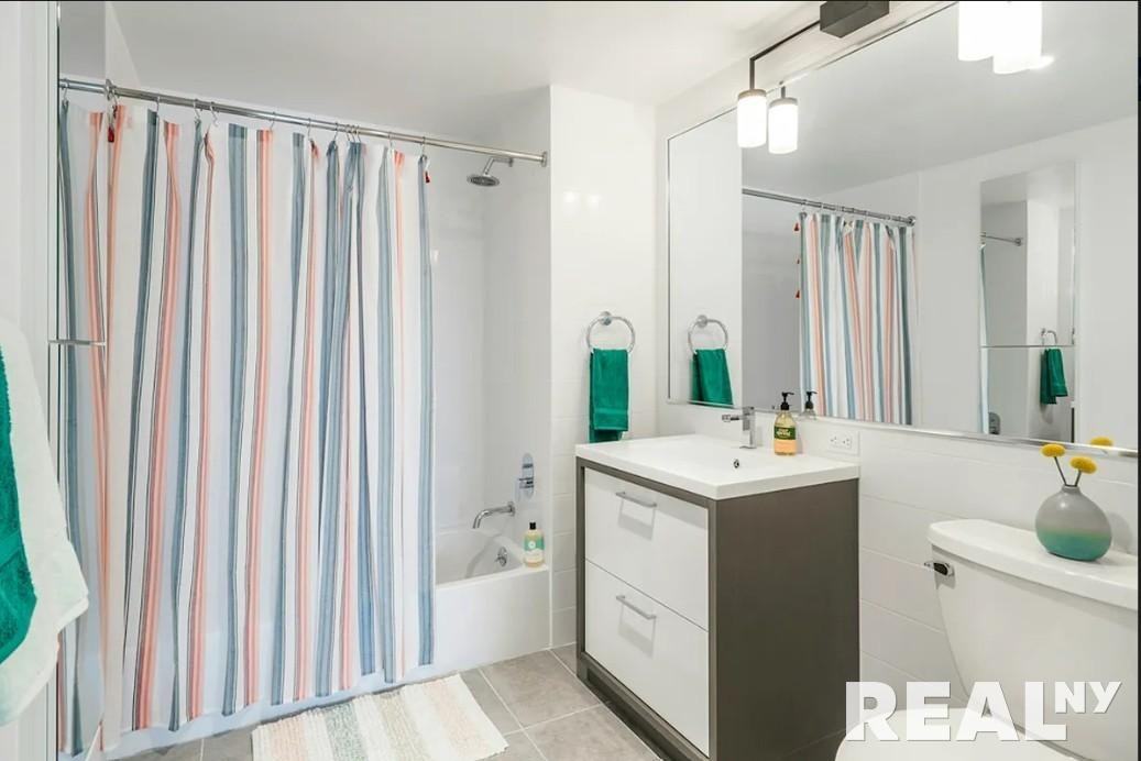 Clarkson Ave #332 - Photo 2 of 5