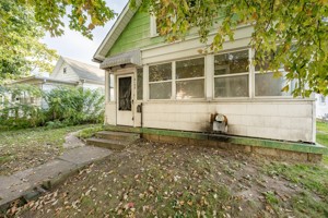 featured image of 2133 N 14th St #1
