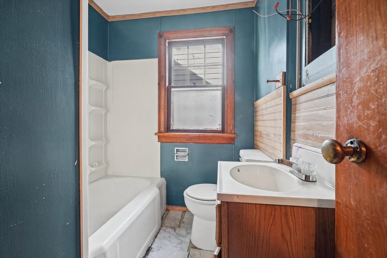 1315 E Johns Ave #1 - Photo 6 of 10