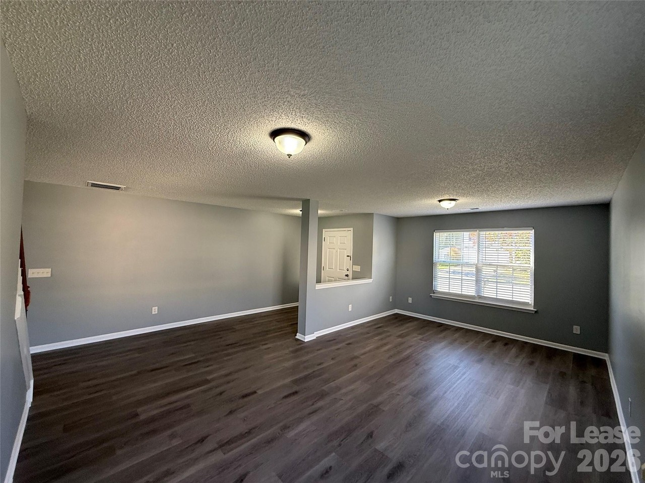 3107 Hunters Trail Dr - Photo 5 of 23