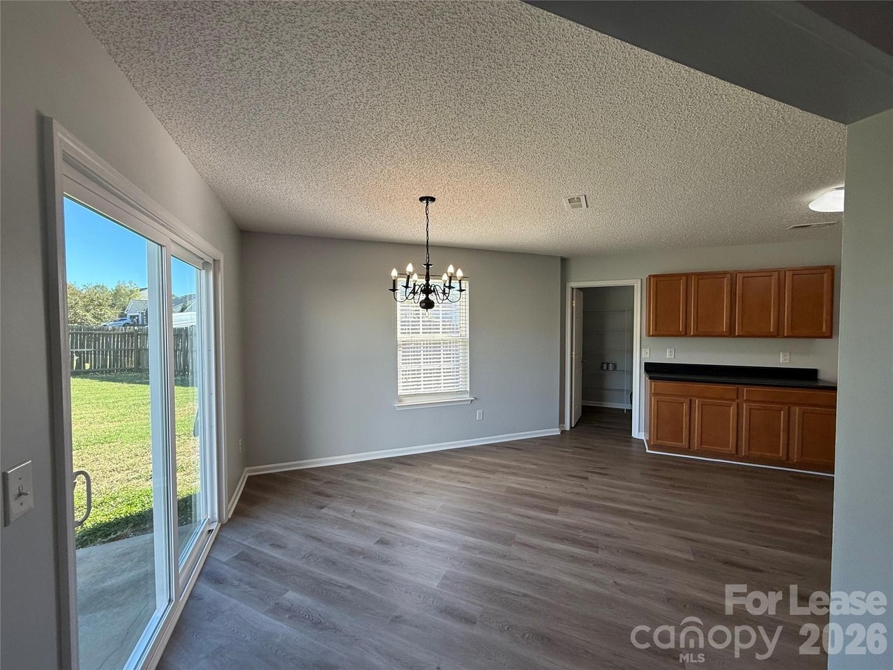 3107 Hunters Trail Dr - Photo 7 of 23
