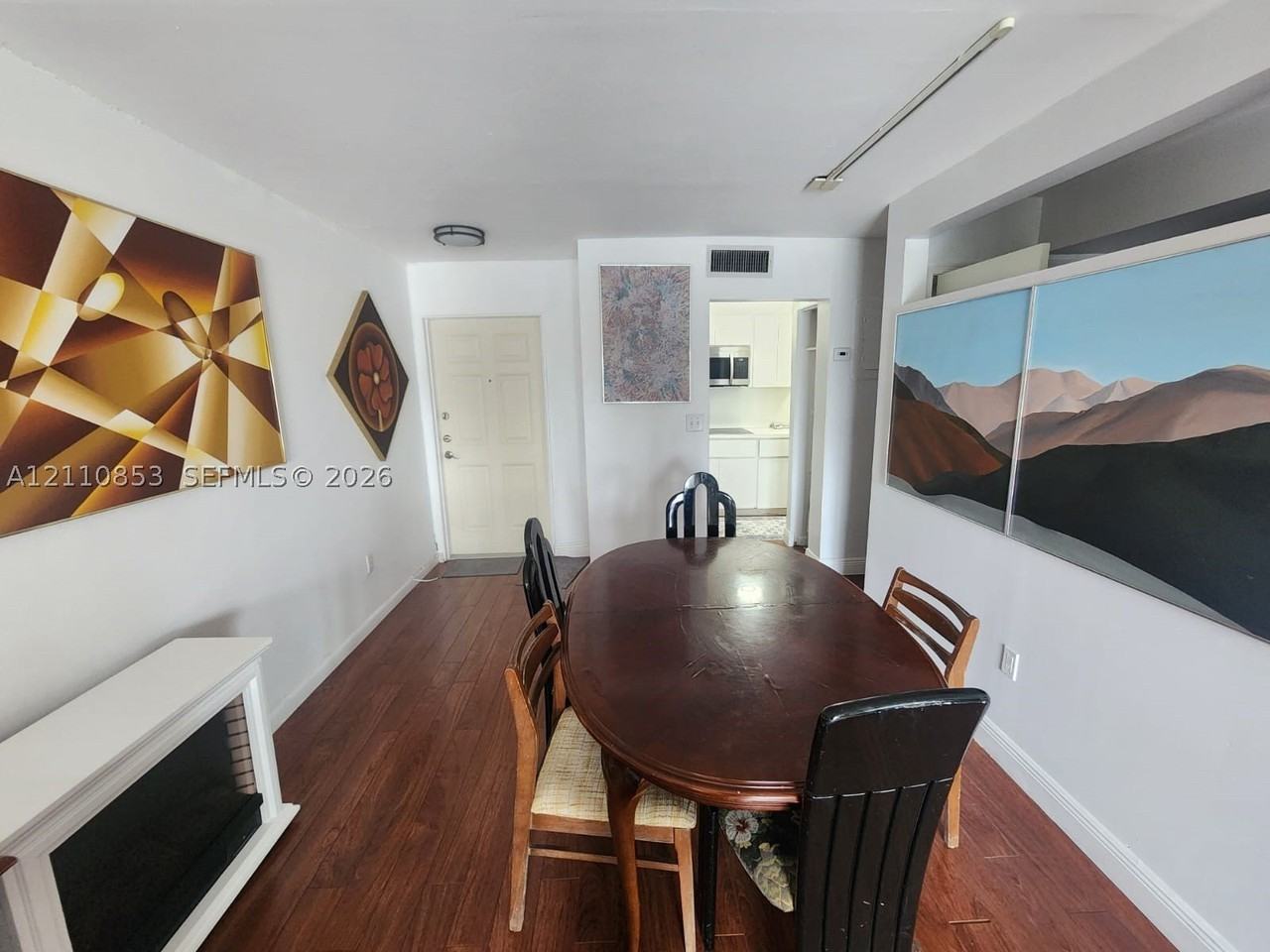 1674 Bay Rd #305 - Photo 2 of 12