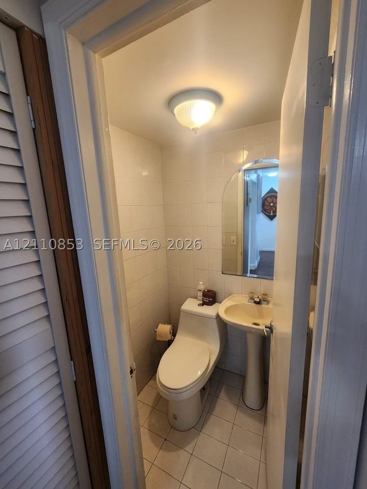 1674 Bay Rd #305 - Photo 7 of 12