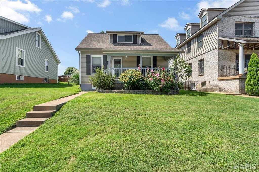 2829 Brazeau Ave - Photo 3 of 49