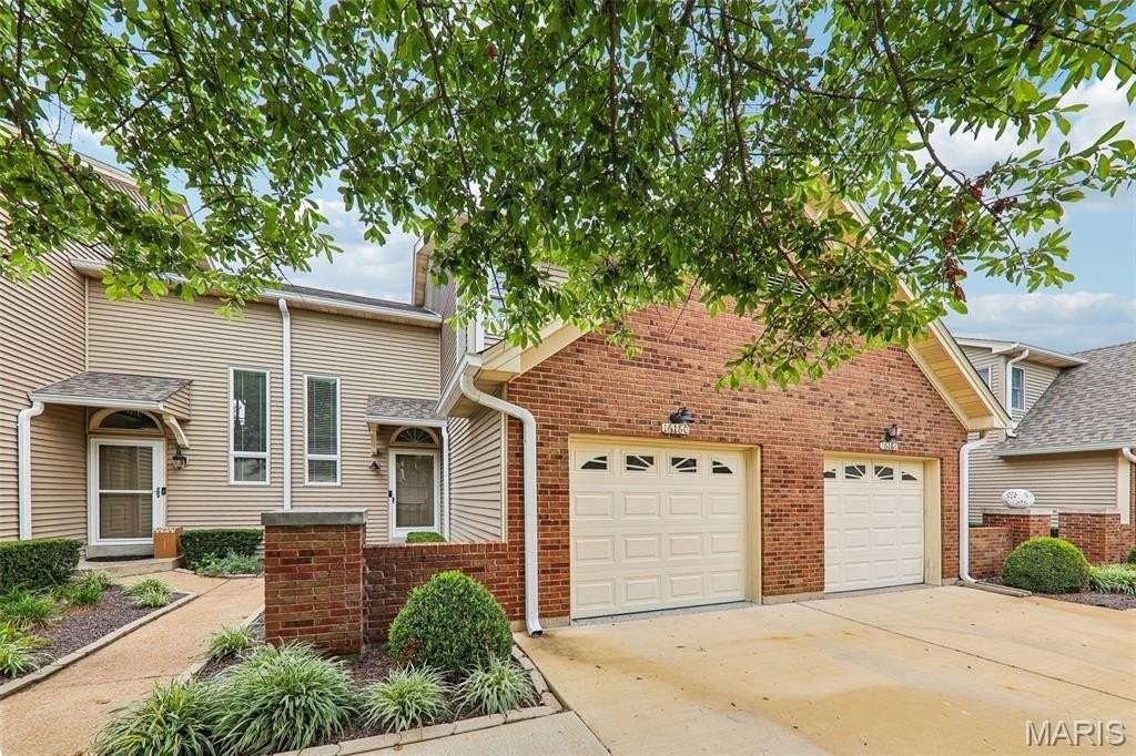 16180 Lea Oak Ct - Photo 2 of 33