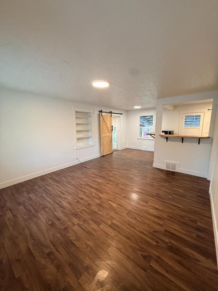 314 E Princeton Circle (American Fork) - Photo 3 of 10