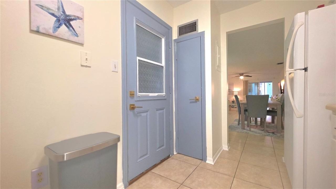 689 Lake Howard Dr Nw #3B - Photo 6 of 25
